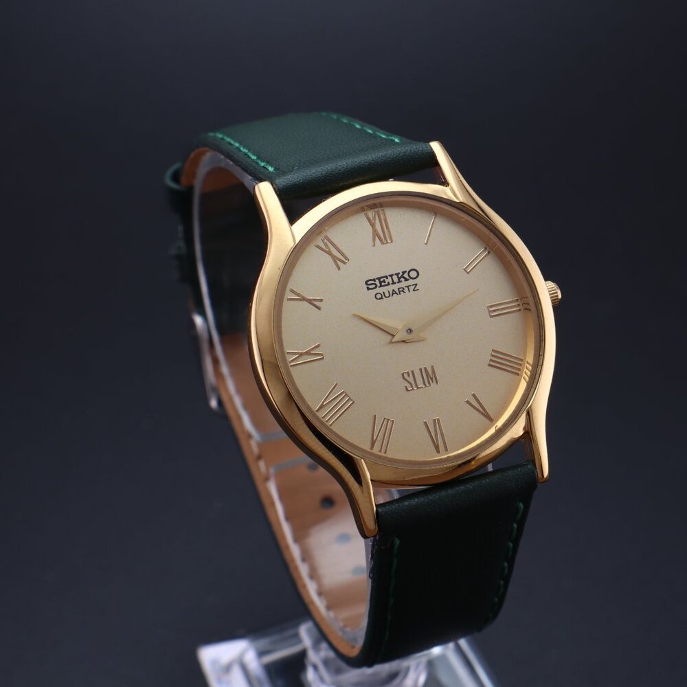 Vintage Seiko Slim Round Quartz Gentlemen's Wrist Watch  - FREE SHIPPING